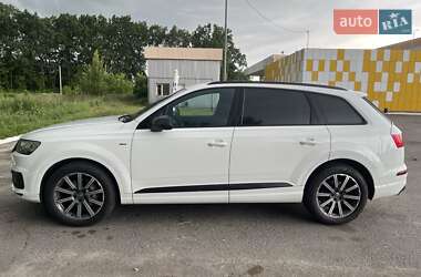 Внедорожник / Кроссовер Audi Q7 2018 в 
