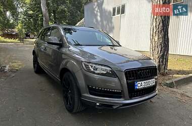 Внедорожник / Кроссовер Audi Q7 2014 в 