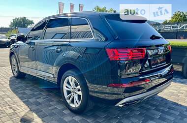 Внедорожник / Кроссовер Audi Q7 2016 в Киеве