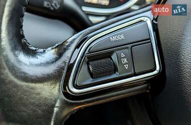 Позашляховик / Кросовер Audi Q7 2012 в 