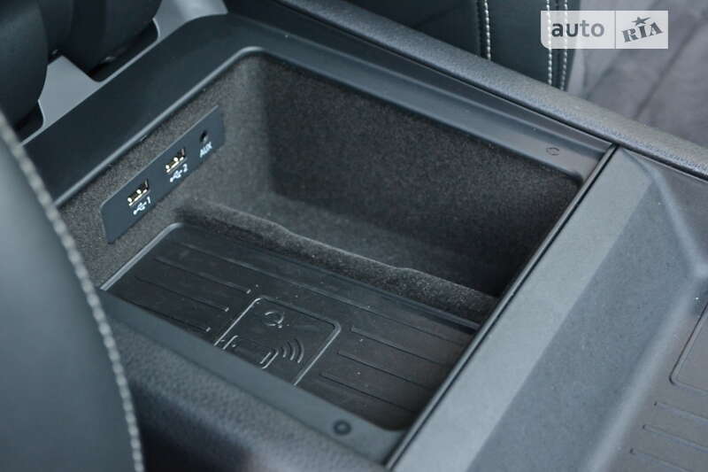 Позашляховик / Кросовер Audi Q7 2019 в Рівному