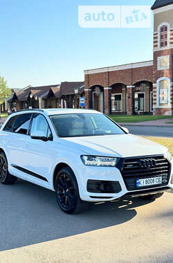 Внедорожник / Кроссовер Audi Q7 2017 в Киеве