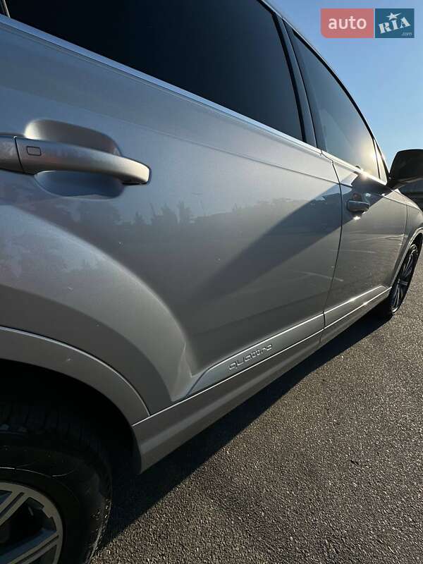 Позашляховик / Кросовер Audi Q7 2017 в Києві фото 9 Позашляховик / Кросовер Audi Q7 2017 в Києві