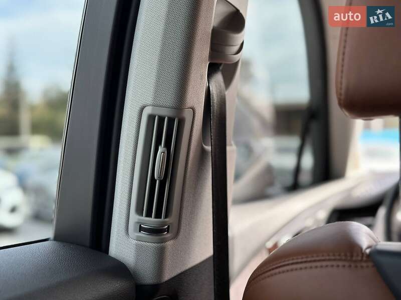 Позашляховик / Кросовер Audi Q7 2015 в Рівному фото 50 Позашляховик / Кросовер Audi Q7 2015 в Рівному