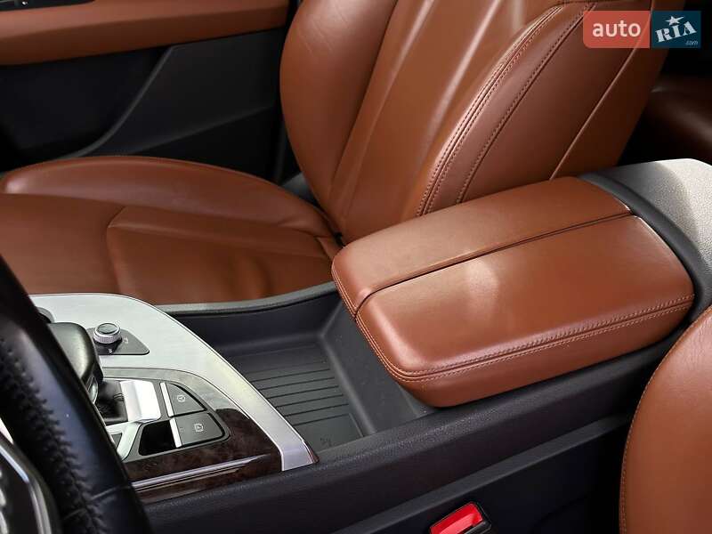 Позашляховик / Кросовер Audi Q7 2015 в Рівному фото 63 Позашляховик / Кросовер Audi Q7 2015 в Рівному