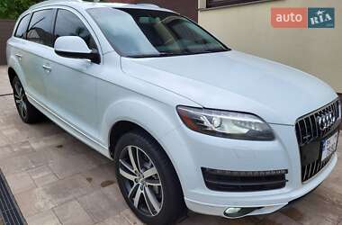 Внедорожник / Кроссовер Audi Q7 2014 в 