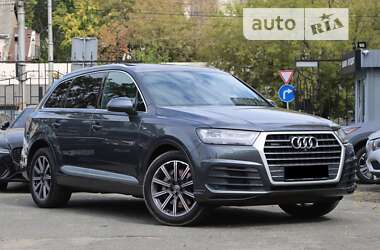 Внедорожник / Кроссовер Audi Q7 2018 в Киеве