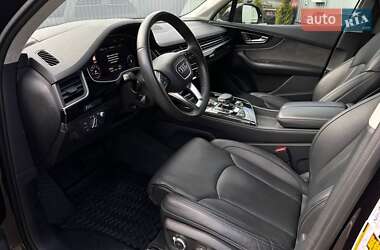 Внедорожник / Кроссовер Audi Q7 2017 в Киеве