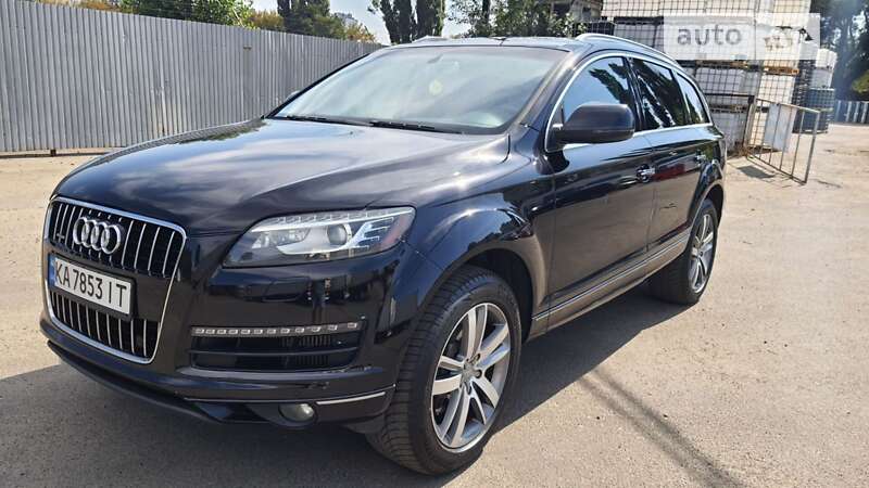 Позашляховик / Кросовер Audi Q7 2010 в Києві