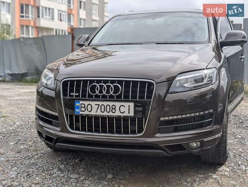 Позашляховик / Кросовер Audi Q7 2015 в Львові