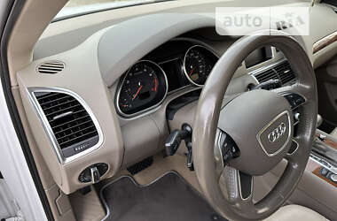 Позашляховик / Кросовер Audi Q7 2015 в Решетилівці