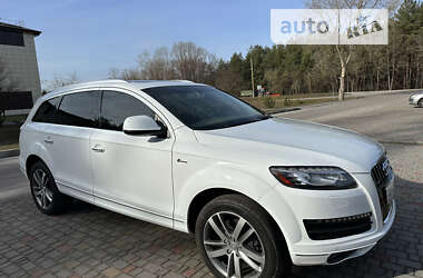 Позашляховик / Кросовер Audi Q7 2015 в Решетилівці