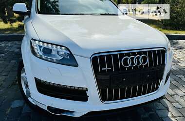 Внедорожник / Кроссовер Audi Q7 2014 в Киеве