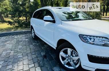 Внедорожник / Кроссовер Audi Q7 2014 в Киеве