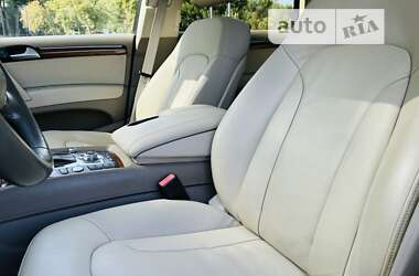 Внедорожник / Кроссовер Audi Q7 2014 в Киеве