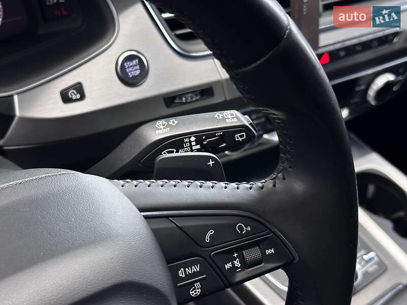 Внедорожник / Кроссовер Audi Q7 2017 в Нововолынске