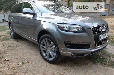 Внедорожник / Кроссовер Audi Q7 2013 в Полтаве