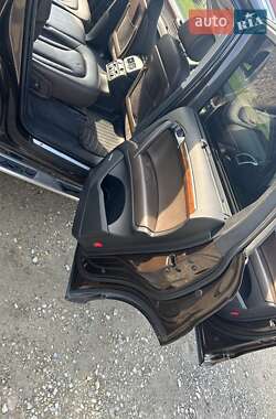 Позашляховик / Кросовер Audi Q7 2013 в 
