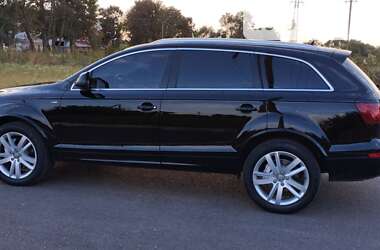 Позашляховик / Кросовер Audi Q7 2012 в Рівному