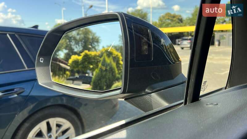 Позашляховик / Кросовер Audi Q7 2017 в Дніпрі
