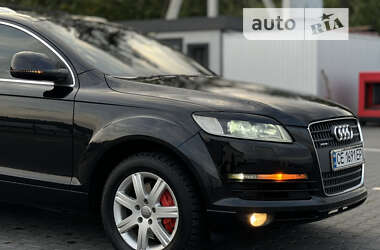 Внедорожник / Кроссовер Audi Q7 2006 в Черновцах