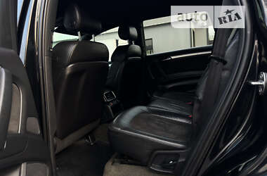 Внедорожник / Кроссовер Audi Q7 2006 в Черновцах