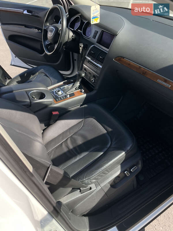 Внедорожник / Кроссовер Audi Q7 2015 в Львове