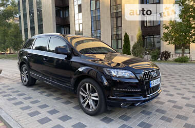 Позашляховик / Кросовер Audi Q7 2013 в Дніпрі