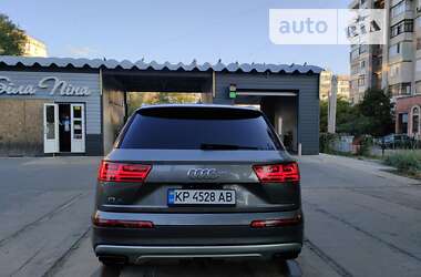 Позашляховик / Кросовер Audi Q7 2017 в Запоріжжі