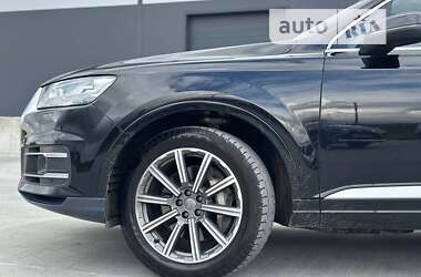 Внедорожник / Кроссовер Audi Q7 2016 в Львове