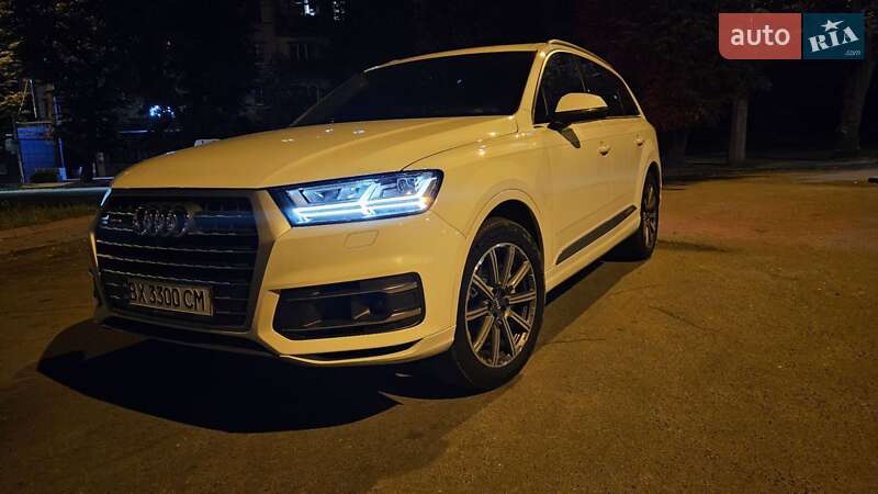 Позашляховик / Кросовер Audi Q7 2016 в Хмельницькому