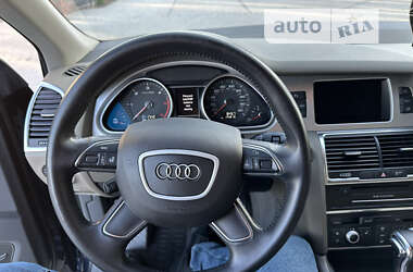 Внедорожник / Кроссовер Audi Q7 2013 в Умани