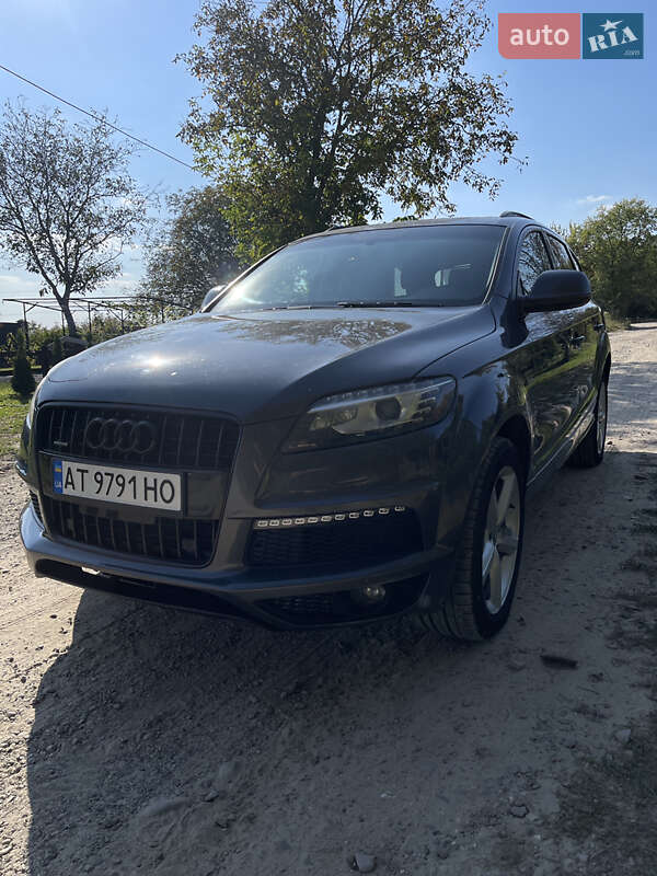 Audi Q7 2011