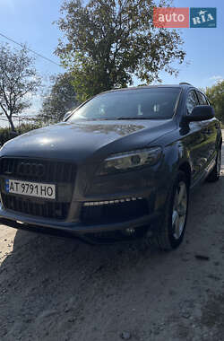 Внедорожник / Кроссовер Audi Q7 2011 в 