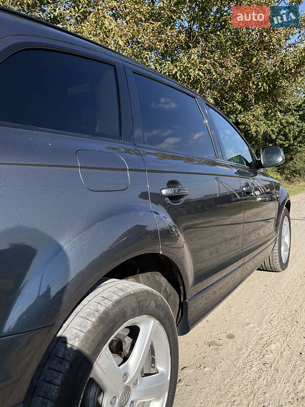 Внедорожник / Кроссовер Audi Q7 2011 в Львове
