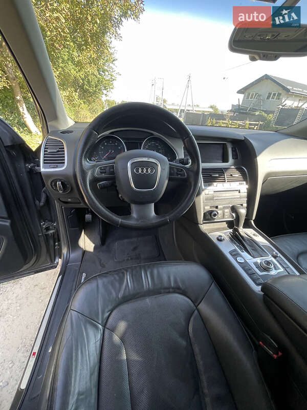 Внедорожник / Кроссовер Audi Q7 2011 в Львове