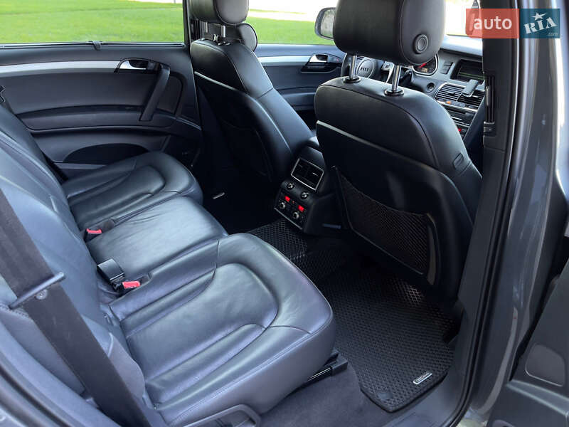 Внедорожник / Кроссовер Audi Q7 2014 в Виннице