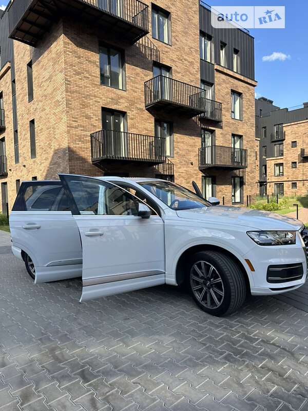 Внедорожник / Кроссовер Audi Q7 2016 в Ивано-Франковске