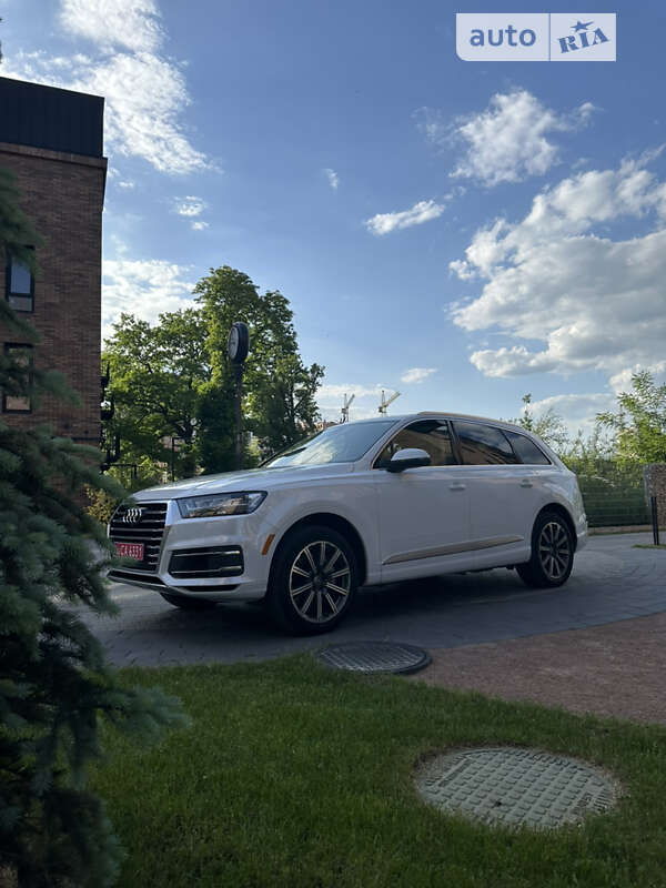 Внедорожник / Кроссовер Audi Q7 2016 в Ивано-Франковске