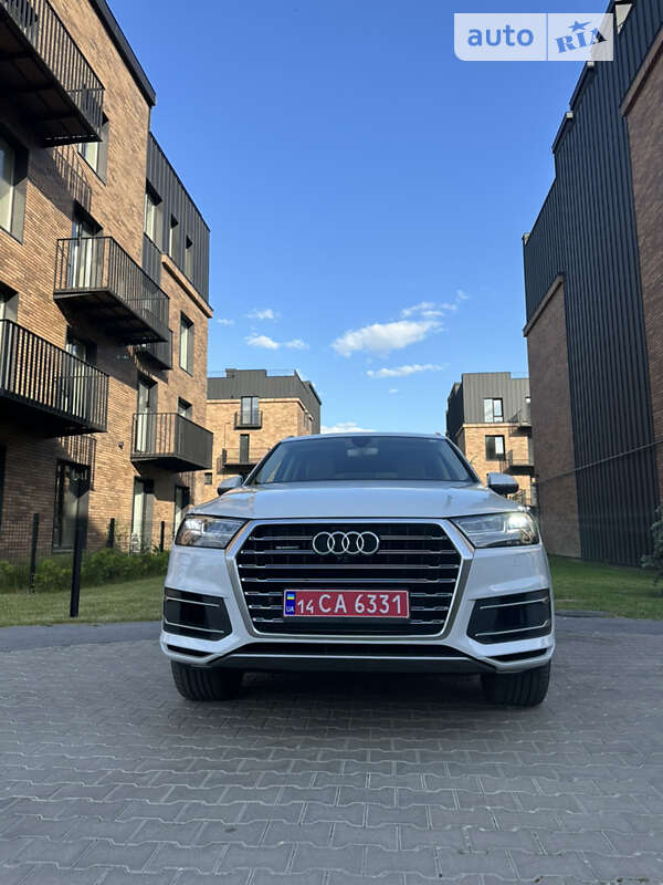 Внедорожник / Кроссовер Audi Q7 2016 в Ивано-Франковске