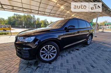 Позашляховик / Кросовер Audi Q7 2018 в Полтаві