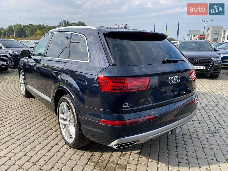 Внедорожник / Кроссовер Audi Q7 2016 в Львове