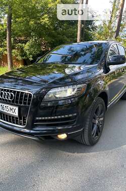 Внедорожник / Кроссовер Audi Q7 2013 в Ровно