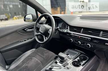 Позашляховик / Кросовер Audi Q7 2015 в Львові