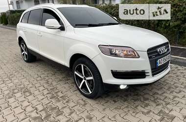 Внедорожник / Кроссовер Audi Q7 2007 в Ужгороде