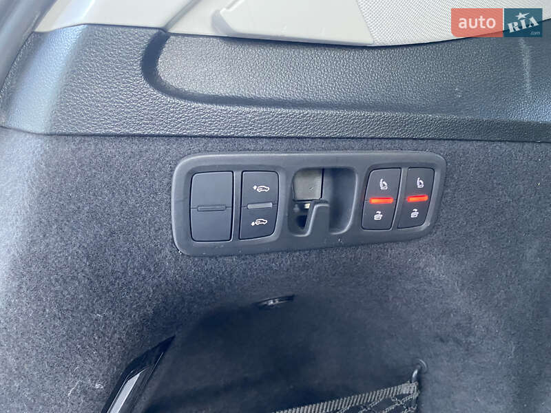 Позашляховик / Кросовер Audi Q7 2020 в Одесі
