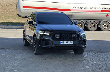 Позашляховик / Кросовер Audi Q7 2020 в Дніпрі