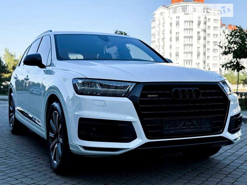 Внедорожник / Кроссовер Audi Q7 2017 в Ивано-Франковске