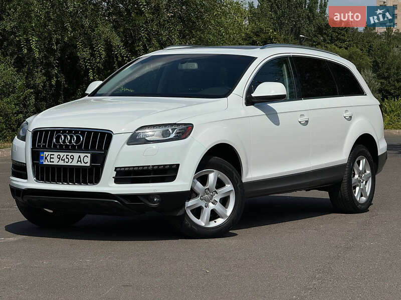 Позашляховик / Кросовер Audi Q7 2013 в Сумах