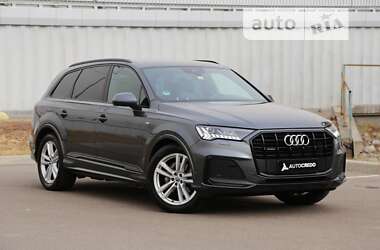 Внедорожник / Кроссовер Audi Q7 2021 в Киеве